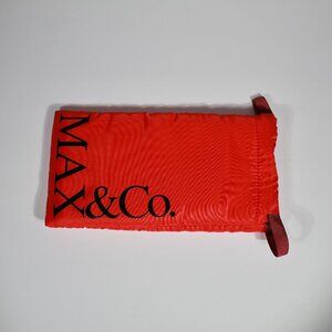 Max & CO sunglasses Bag Used but in good Condition